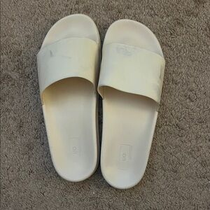 Women's Urban Outfitters Cream Slide Sandals